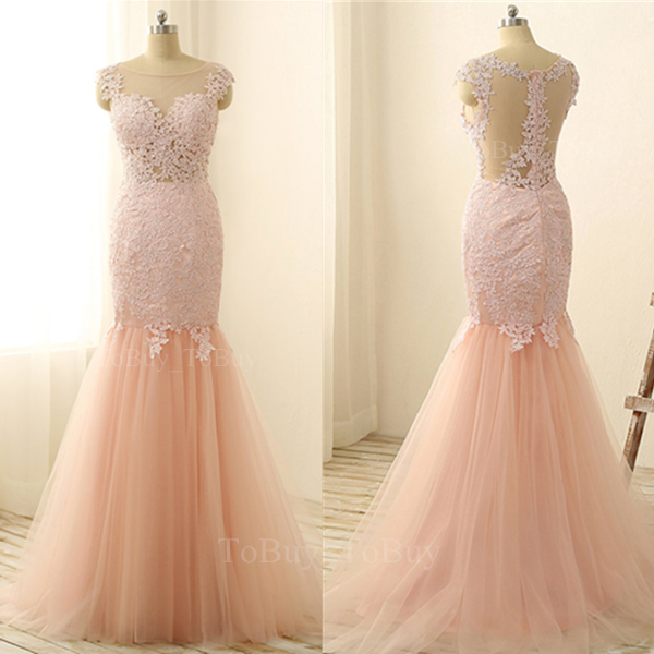 Fascinating Pearl Pink Lace Appliques Round Neckline Floor Length Prom Dress Bridal Dress Tulle Wedding Gown
